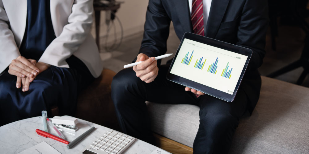Negociación con proveedores, análisis financiero y TCO